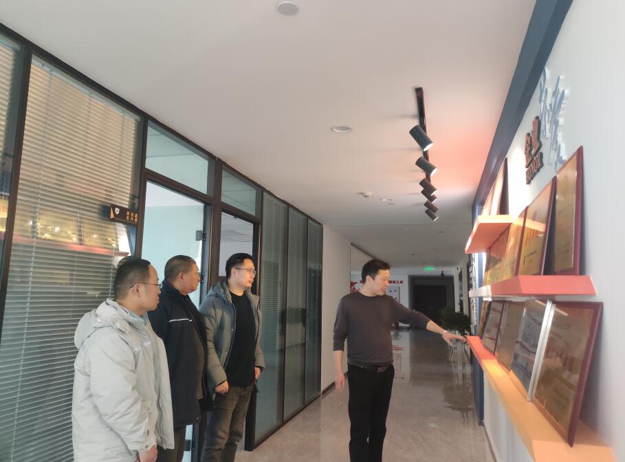 fec67ac4ceb3eb07bbcf7a0b7baa1e05.jpg fec67ac4ceb3eb07bbcf7a0b7baa1e05.jpg